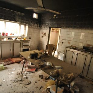 Zničené budovy, Irák