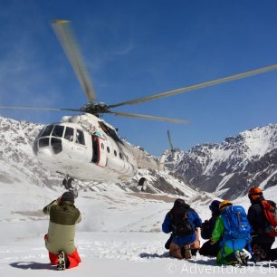 Za chvilku poletíme do 4500m, Kazachstán