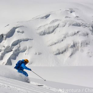 Prašanové orgie na ledovcích kazašského Ťan-šanu, Kazachstán