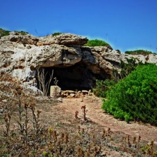 Pohřební jeskyně Cova d'En Guryll, Mallorca, Španělsko
