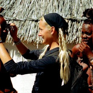 Ondřej navštívil kmen se svojí ženou, Afrika