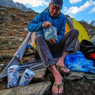 Jídlo je základ každé expedice. 