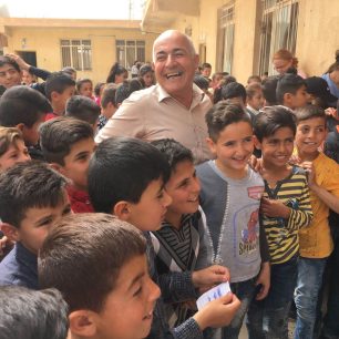 Rekonstrukce školy v Bozanu a výtvarný projekt, Kurdistán, Irák