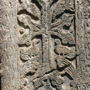 Interiér kláštera Tatev, Arménie