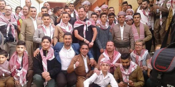 Zlí Iráčané a další noční můry aneb Jak fotit skupiny lidí