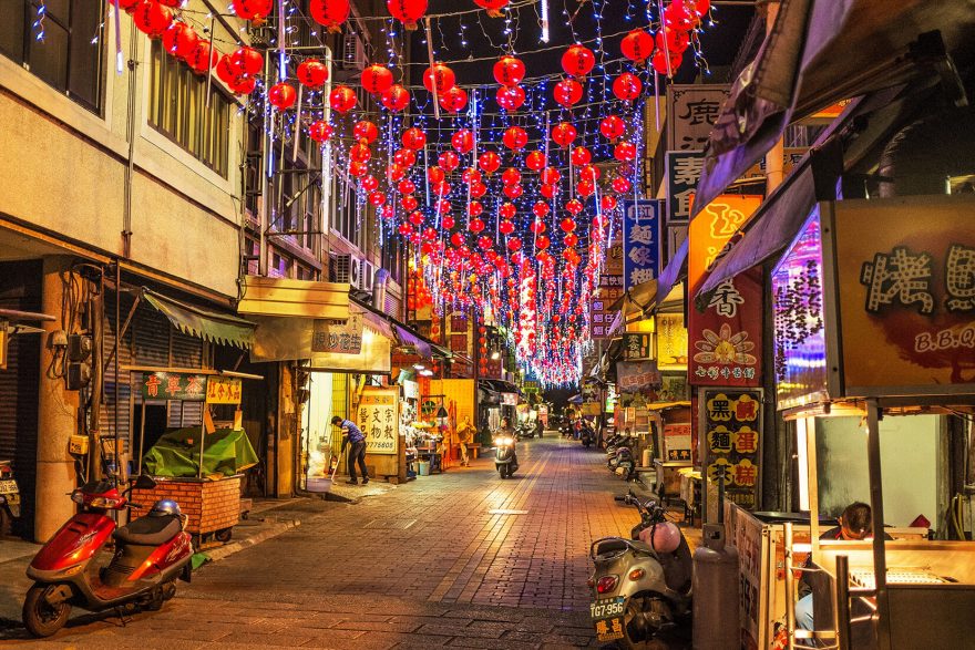 Světla velkoměsta, Asie