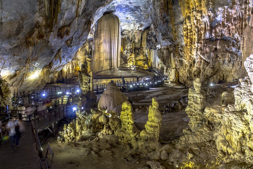 Jeskyně Phong Nha, Vietnam