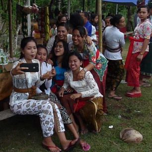 Fotka na památku, Bali, Indonésie