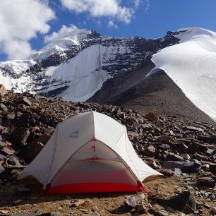 Base camp celý pro sebe, Kang Yatze II, Ladakh, Indie