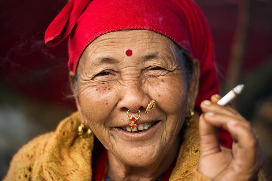 Stará žena, Nepál