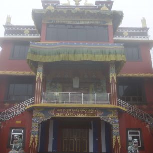 Náboženství tvoří značnou část života místních, Darjeeling, Indie