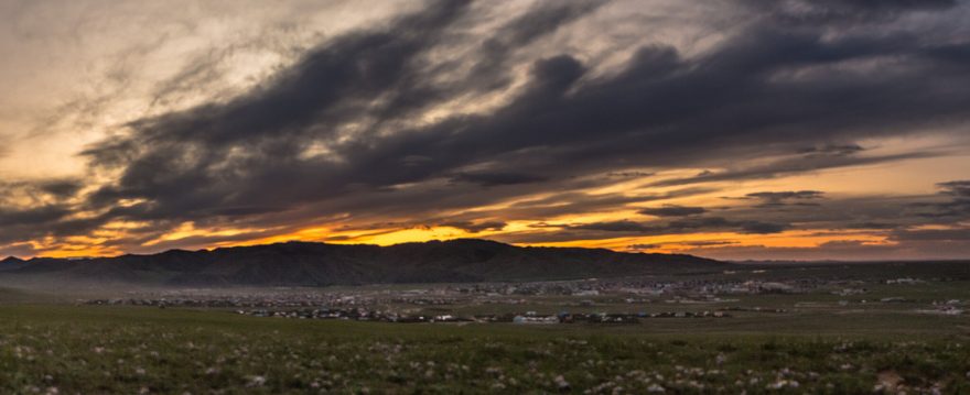 Západ Slunce nad Charchorinem, Charchorin, Mongolsko