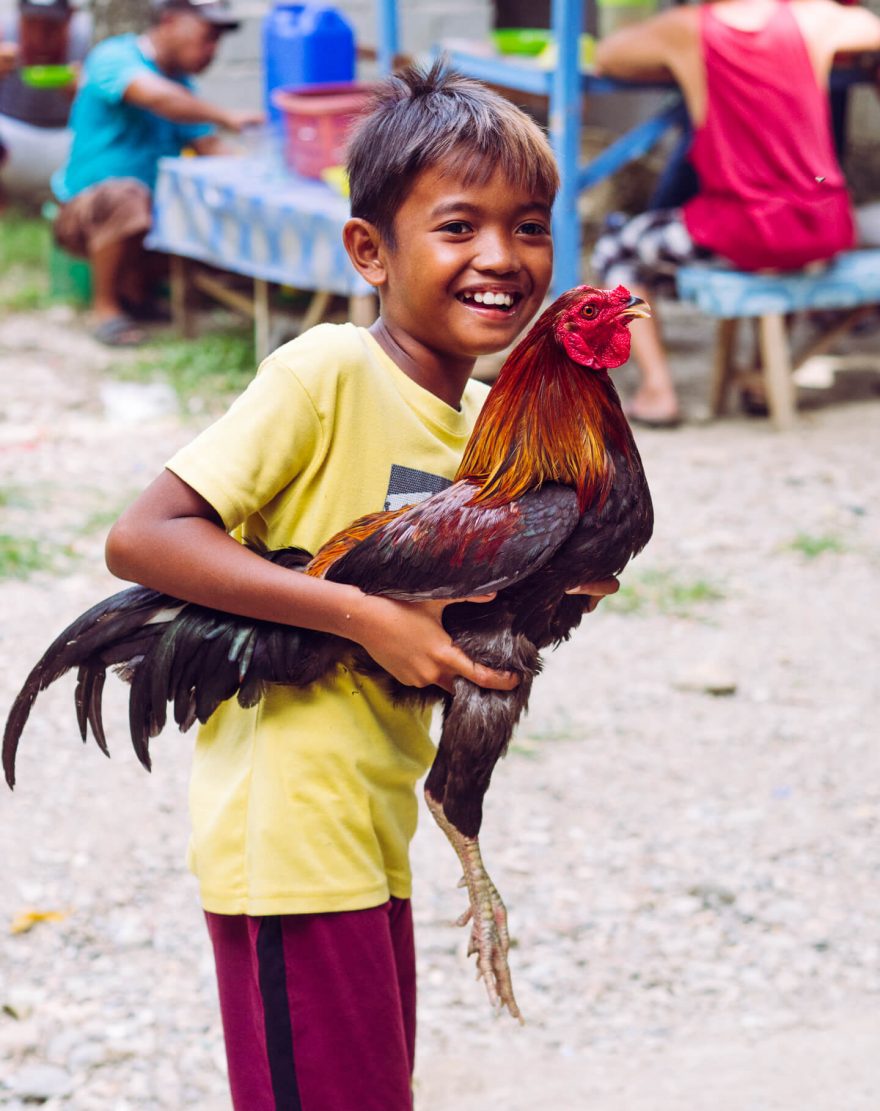 Další malý bojovník, Cajidiocan, Filipíny