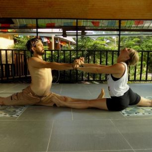Cvičení jógy, Thajsko