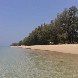Největší pláž ostrova Koh Lanta - Long Beach