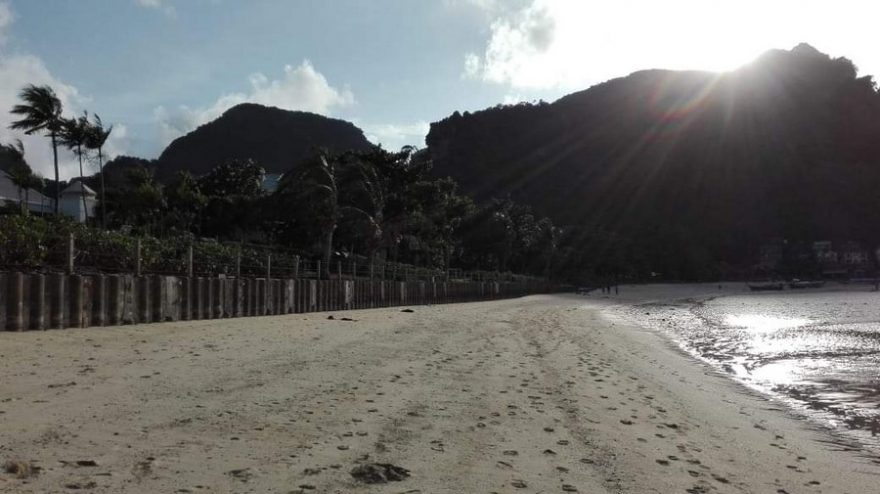 Koh Phi Phi Don - Loh Dalum Beach