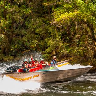 Jetboatem po řece Wauraurahiri