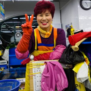 Prodavačky mají ze zákazníků vyloženě radost, Busan, Jižní Korea