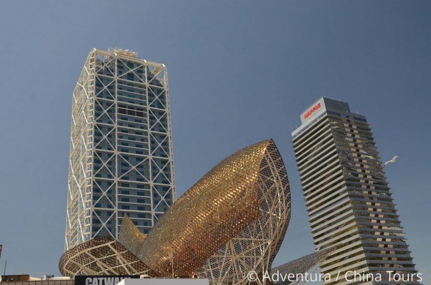 Slavná zlatá ryba Franka Gehryho, Španělsko