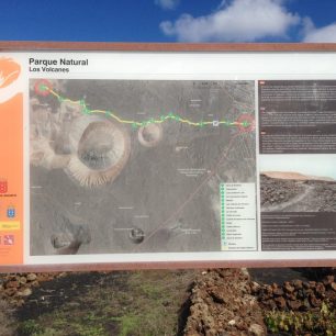 NP Timanfaya – trasa podél vulkánů, kterou jsme šly, vstup zdarma