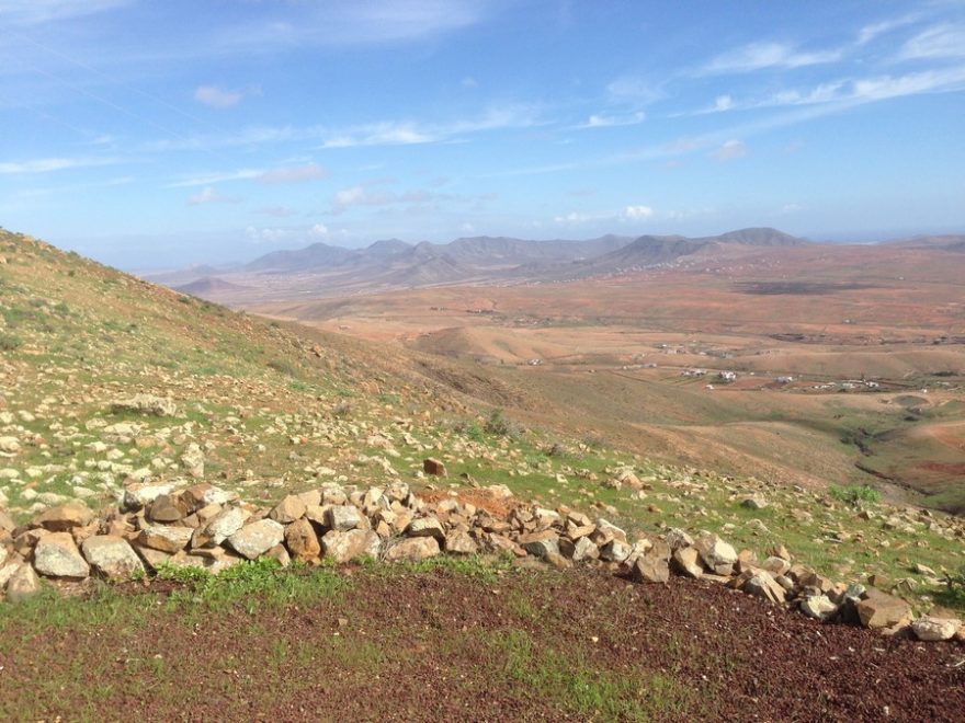 Pěšky do Vega de Río Palmas