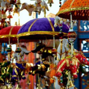 Indie překypuje nejen barvami