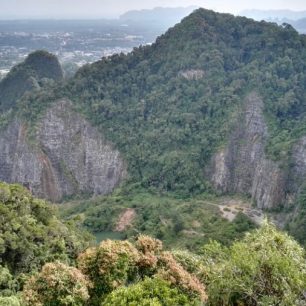 Výhledy, které vám vženou slzy do očí - Tiger Cave
