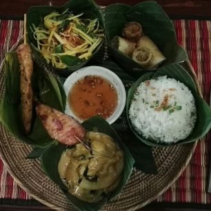 Traditiční khmerská kuchyně