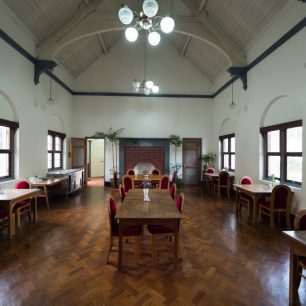 I interiéry si zachovaly původní ráz, Pyin Oo Lwin, Myanmar