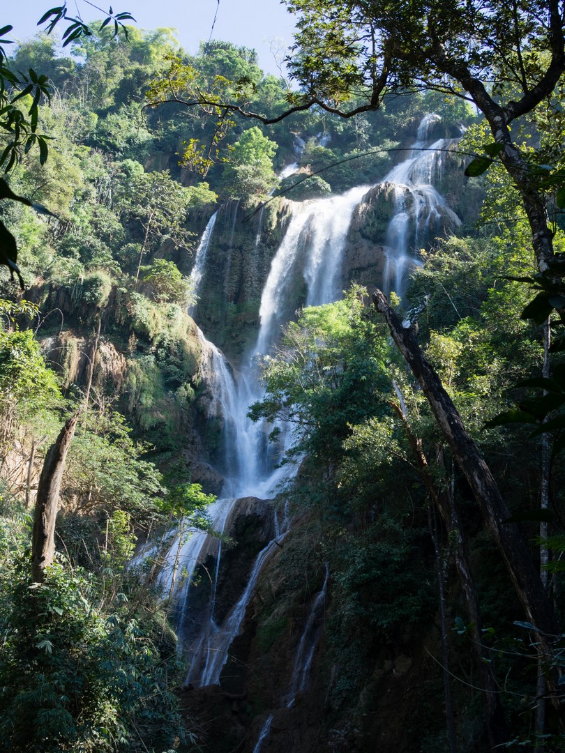 Vodopád Dat Taw Gyaint, Anisakan, Myanmar