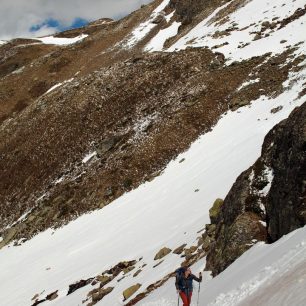 Překonáme sněhová pole a příkré skály