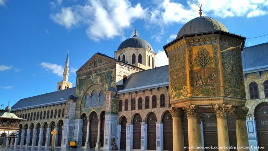 Bohatě zdobená Umajjovská mešita – největší mešita Damašku