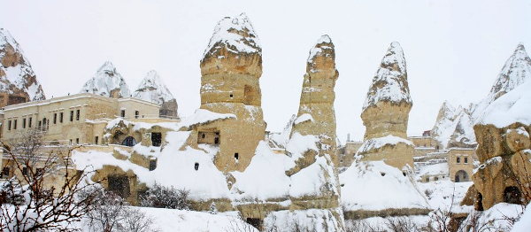 Do zimní Kapadocie nezapomeňte přibalit zimní „vercajk“