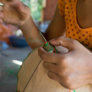 Tajemství výroby klobouků se předává z generace na generaci, Bilu Kyun, Myanmar