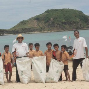 Čištění pláží