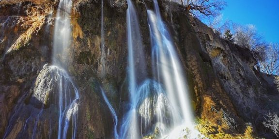 Íránský vodopád Bišeh