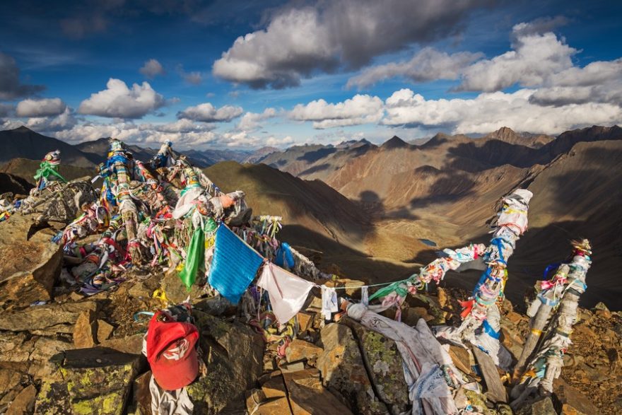 Rozeklané štíty sibiřských hor