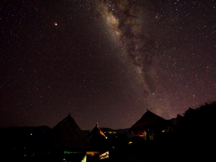 Světelné znečištění tu neexistuje, i takovou oblohu tak můžete vidět, Maubisse, Timor Leste