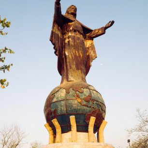 Socha Krista je nejnavštěvovanější památkou země, Dili, Timor Leste