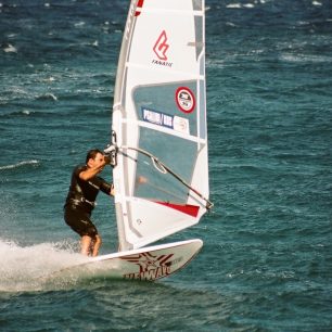Vyzkoušejte windsurfing