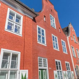 Dutch Quarter, Postupim