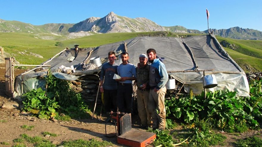 Družba v salaši, Šar Planina, Kosovo