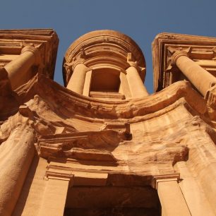 Nabatejci čerpali inspiraci pro architekturu z antických vzorů