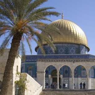 Zlatá kopule Skalního dómu je dominantou Jeruzaléma