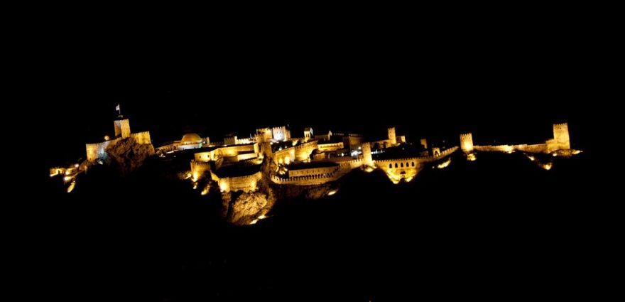 Noční nasvícené Akhaltsikhe