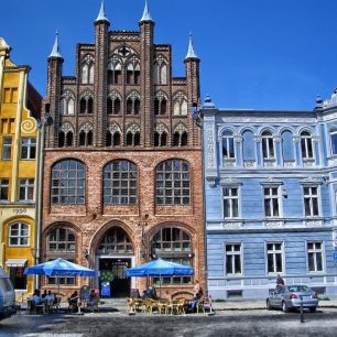 Historické centrum Stralsundu se může pochlubit prakticky nezměněnými středověkými půdorysy