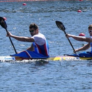 Deblkajak, Dostál-Šlouf / F: ČSK