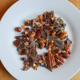 Tohle všechno skrývá svačinový balíček Trail mix