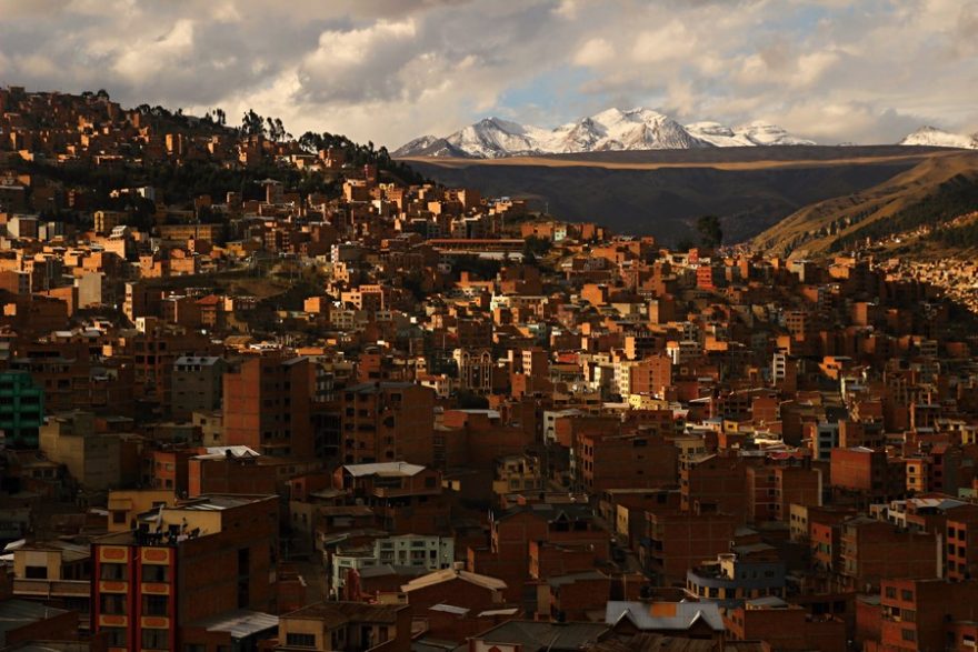 Bolívie je vnitrozemský stát Jižní Ameriky