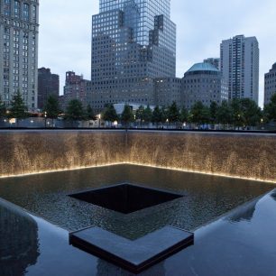 Memorial, Manhattan / F: NYC Company - Marley White